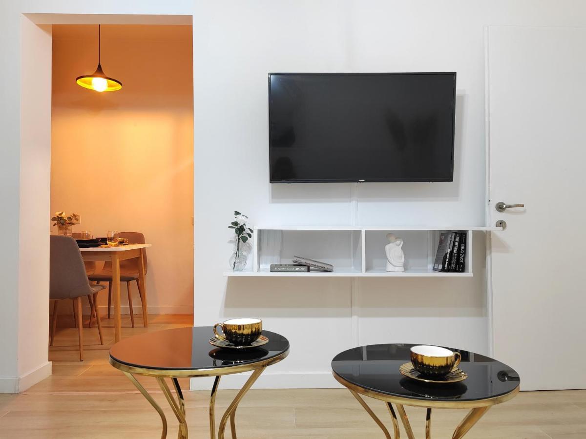 City Sqare Apartment Verde Skopje Exterior foto
